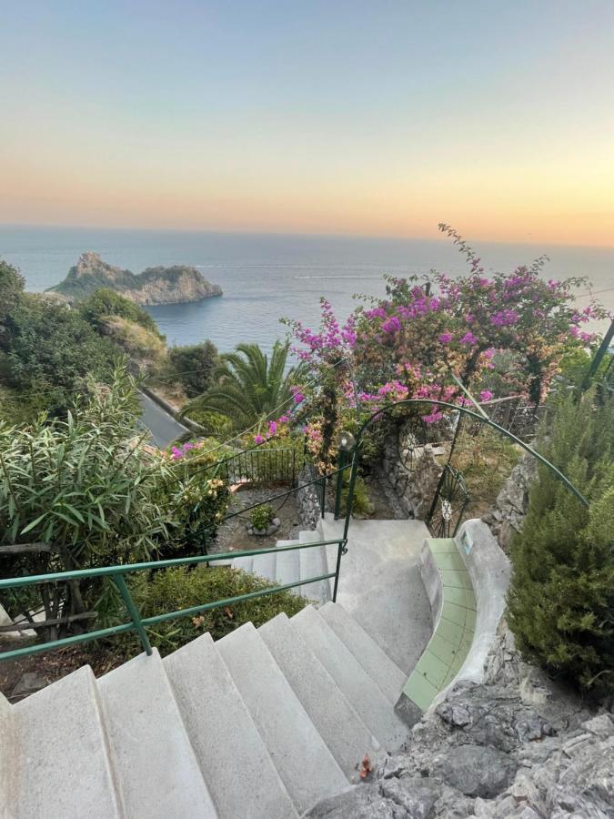 Villa Carmela กองกาเดมารีนี ภายนอก รูปภาพ