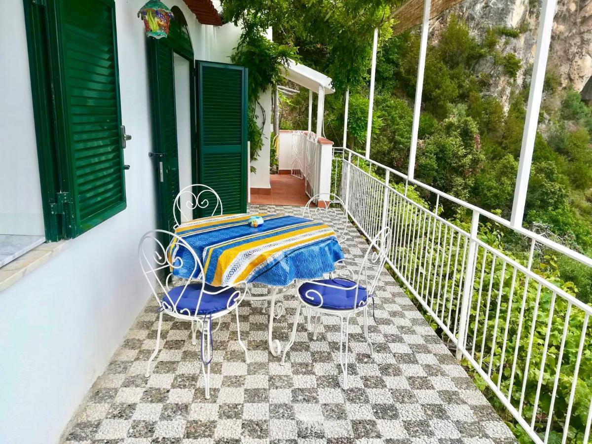 Villa Carmela กองกาเดมารีนี ภายนอก รูปภาพ