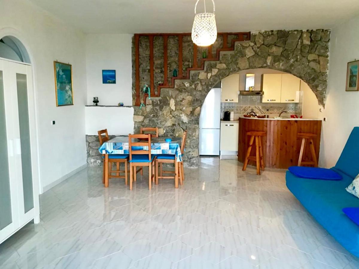 Villa Carmela กองกาเดมารีนี ภายนอก รูปภาพ